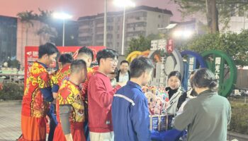 金蛇開(kāi)運(yùn)，物流送?！癫裎锪骷瘓F(tuán)組織單位參加玉柴年貨節(jié)活動(dòng)